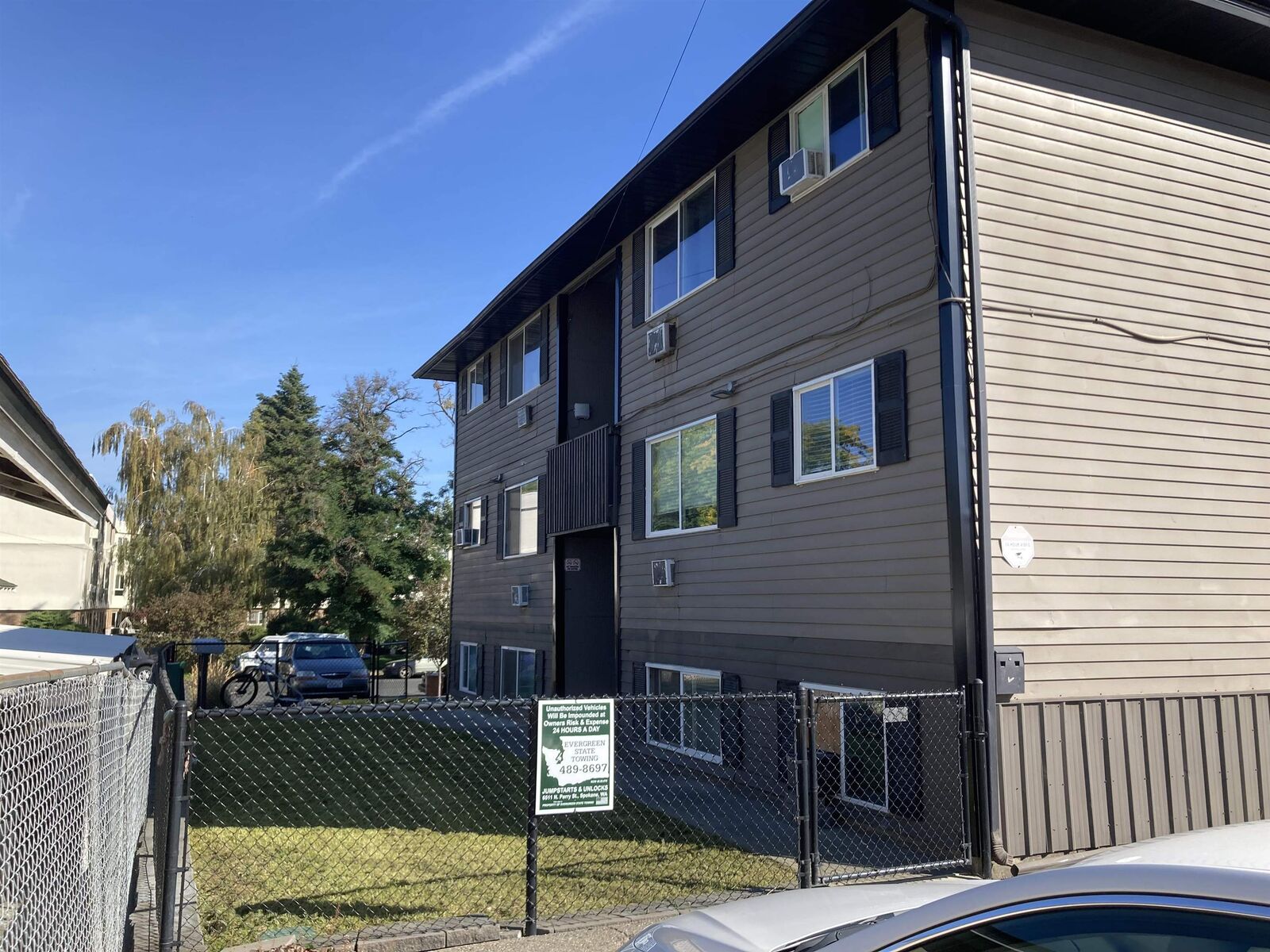 Property Photo: 2808 E Everett Ave WA 99217