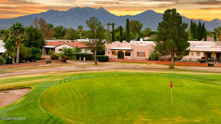 Property Photo: 371 E Placita Idilio AZ 85614