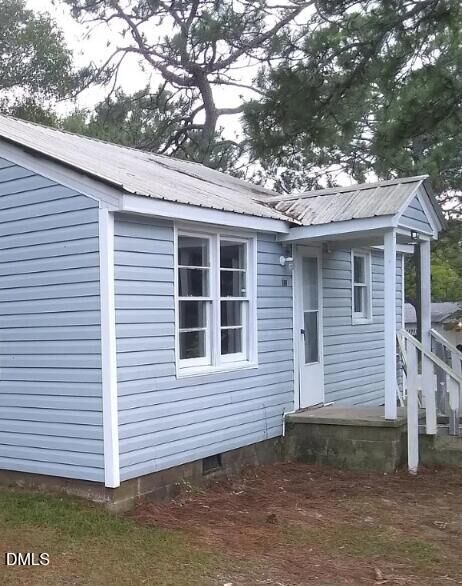 Property Photo:  115 Kaye Street  NC 28390 