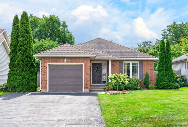 Property Photo: 5150 Meadowood Lane ON L3J 0J8
