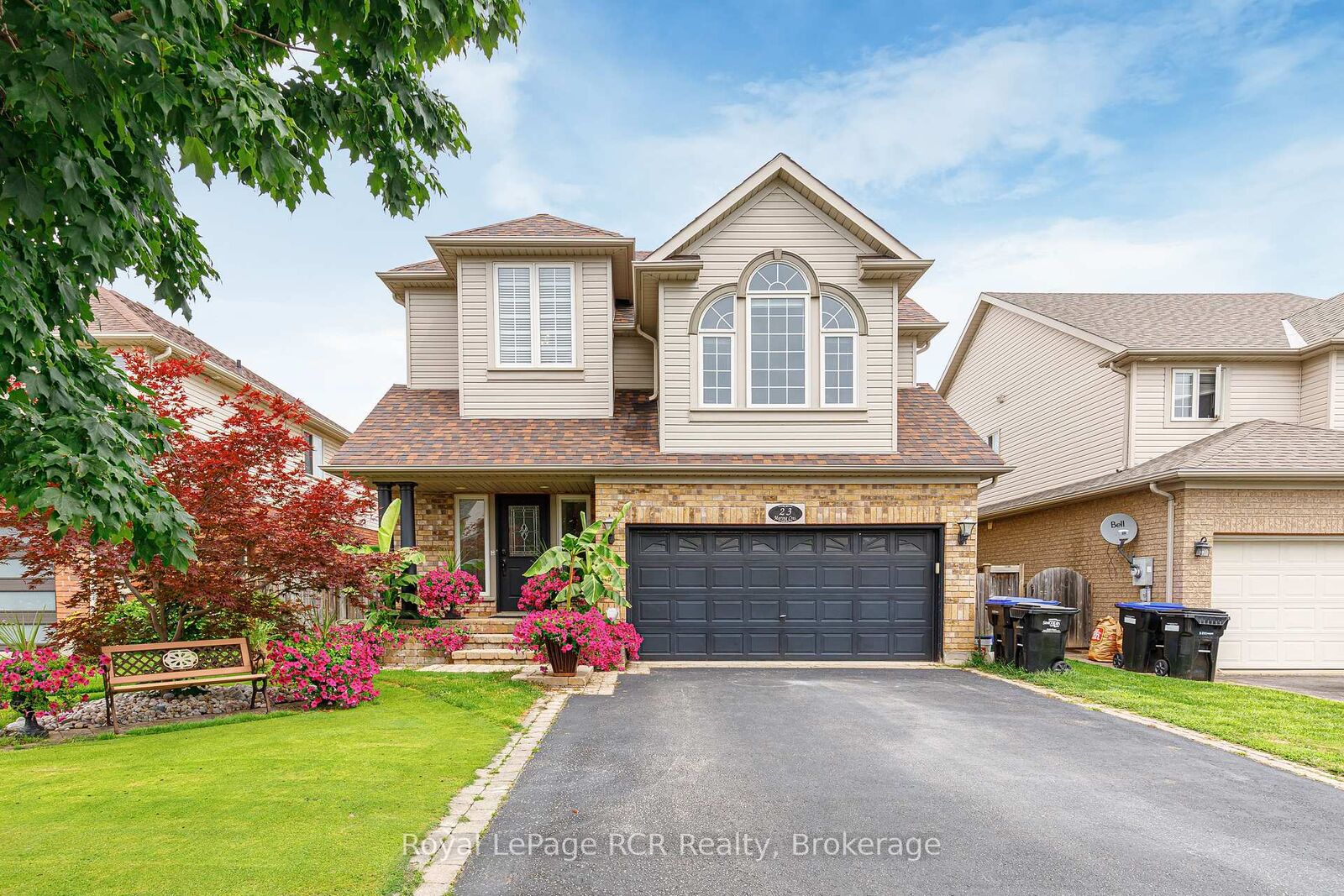 Property Photo:  23 Marina Crescent  ON L9Y 5H1 