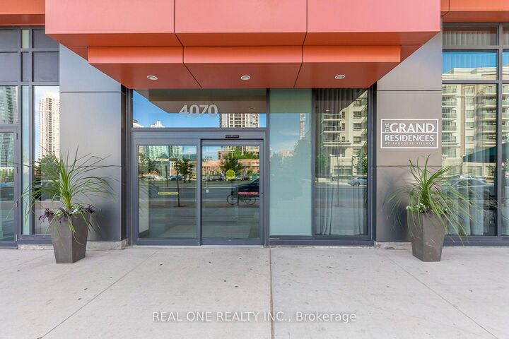 Property Photo:  4070 Confederation Parkway 3607  ON L5B 0E9 