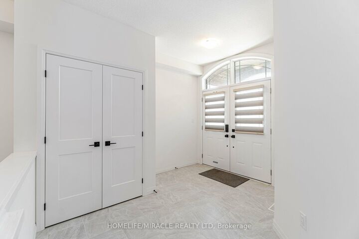 Property Photo:  105 Court Drive  ON N3L 0L6 