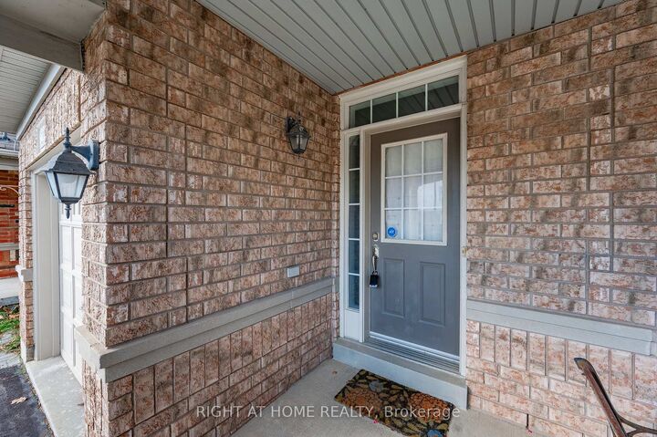 Property Photo:  1219 Houston Drive  ON L9T 6G3 