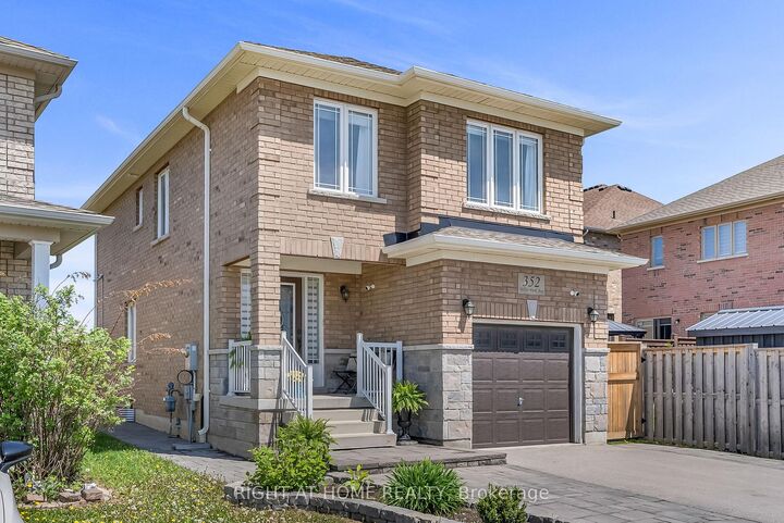 Property Photo:  352 Miller Park Avenue  ON L3Z 4H5 