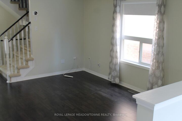 Property Photo:  250 Pettigrew Trail  ON L9T 5X7 
