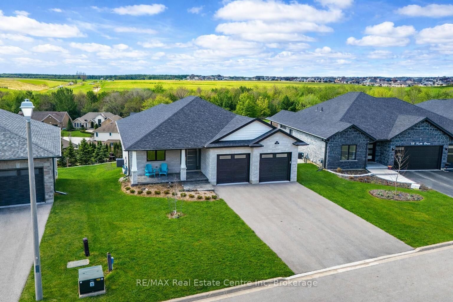 Property Photo:  14 Faith Drive  ON N0G 1P0 