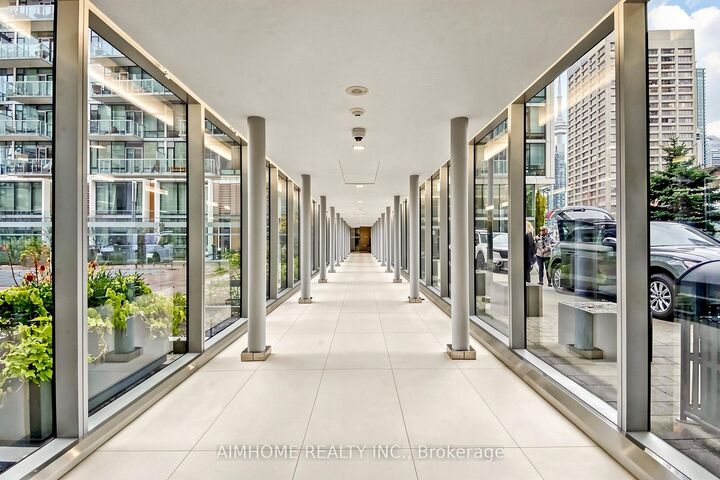 Property Photo:  39 Queens Quay 328  ON M5E 0A4 