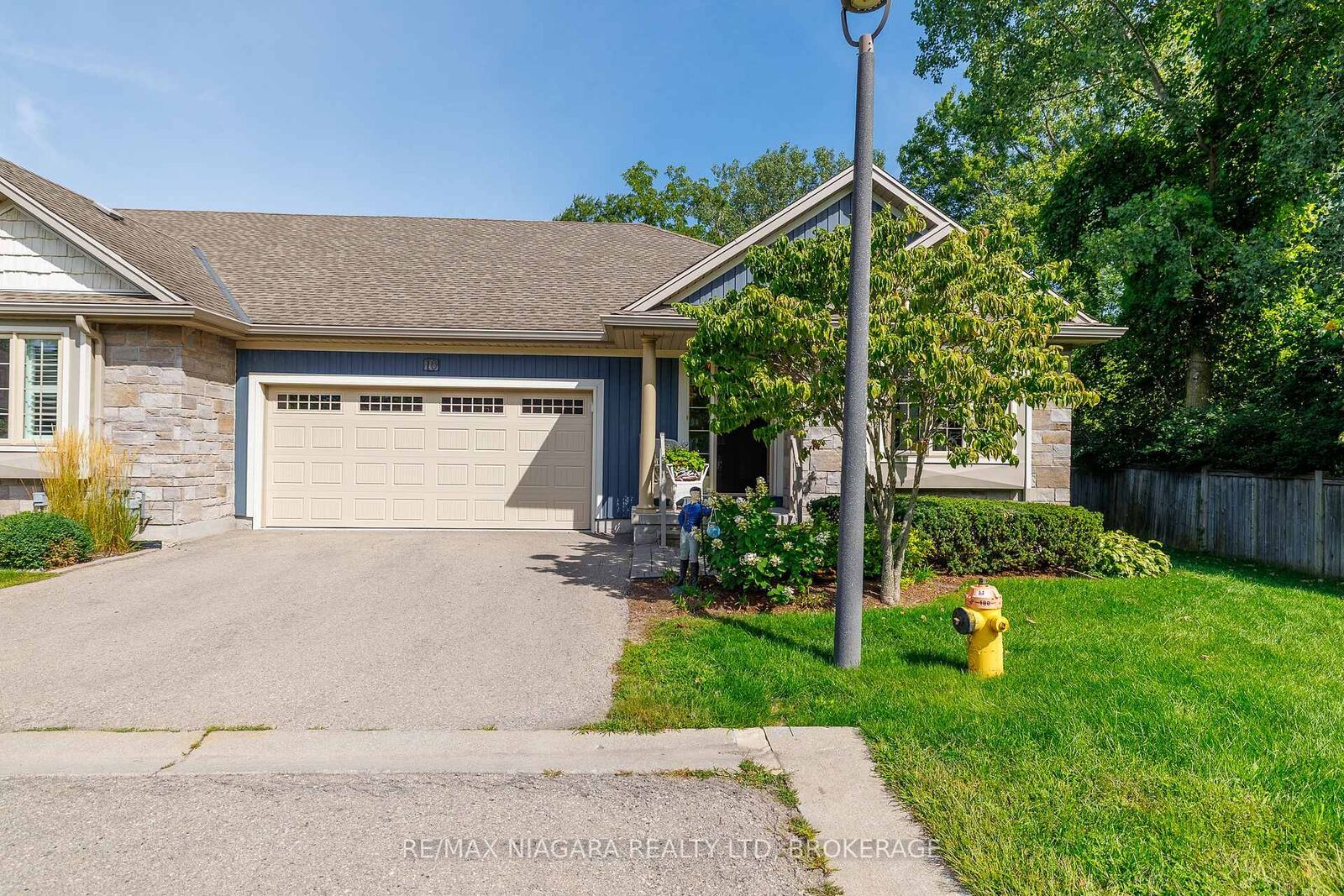 Property Photo:  310 Ridge Road S 10  ON L0S 1N0 