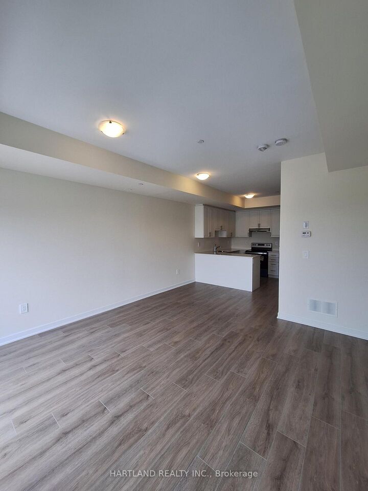 Property Photo:  1695 Dersan Street 304  ON L1X 0S9 