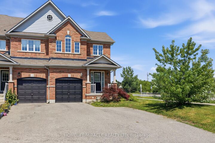 Property Photo:  15 McPhail Place  ON L8B 0R5 