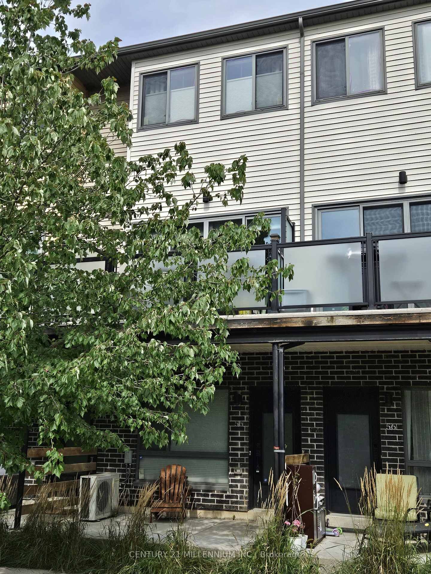 Property Photo:  369 Essa Road 55  ON L4N 9C8 