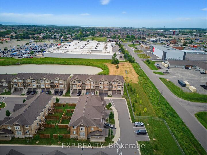 Property Photo:  74 Laguna Village Crescent  ON L0R 1P0 