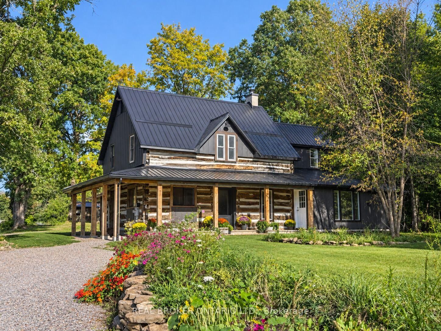 Property Photo:  806 Richardson Road  ON K0G 1N0 