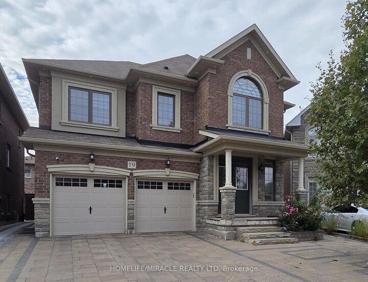 Property Photo:  19 Belgium Crescent  ON L7A 4R2 