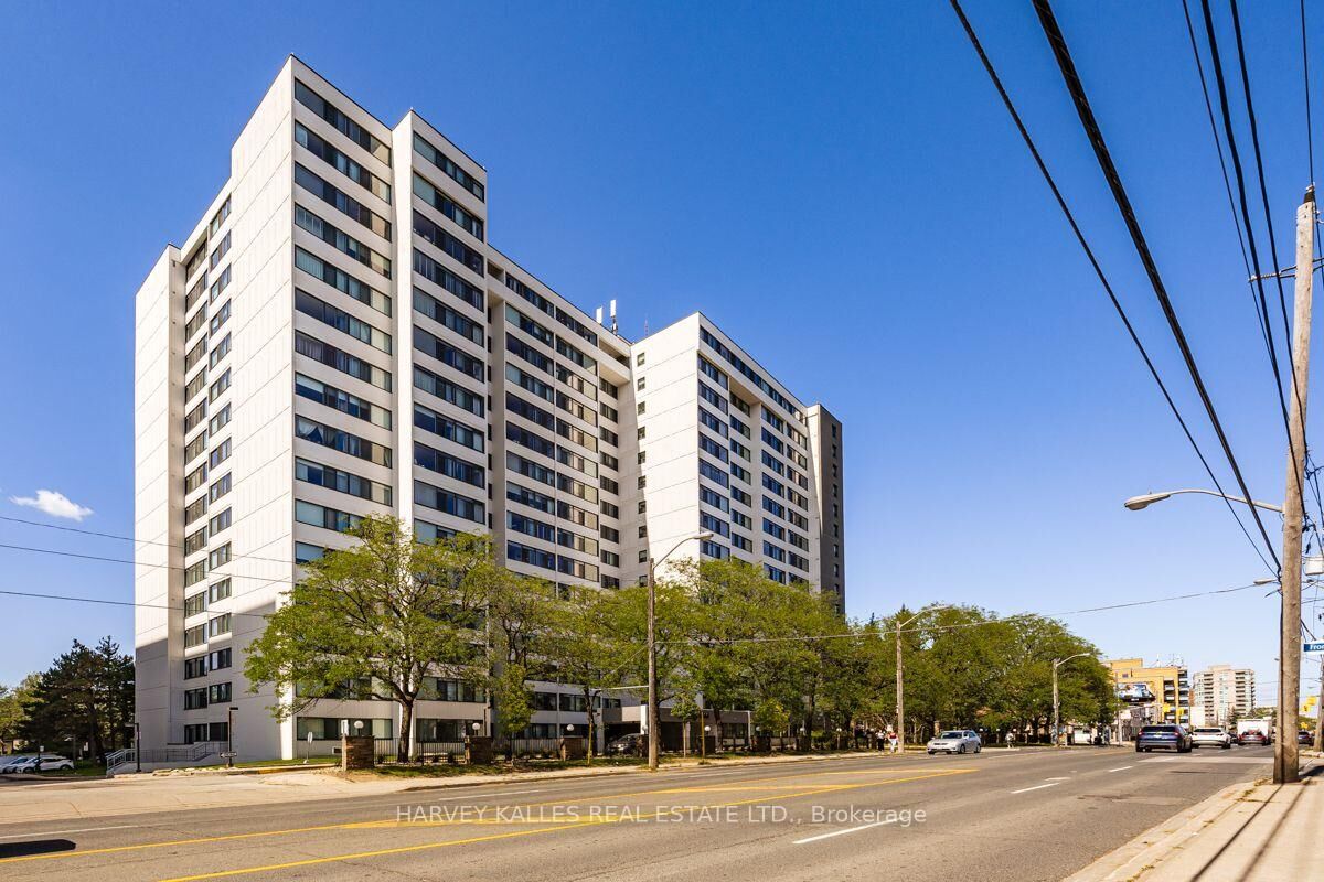 Property Photo:  3000 Bathurst Street 110  ON M6B 3B4 