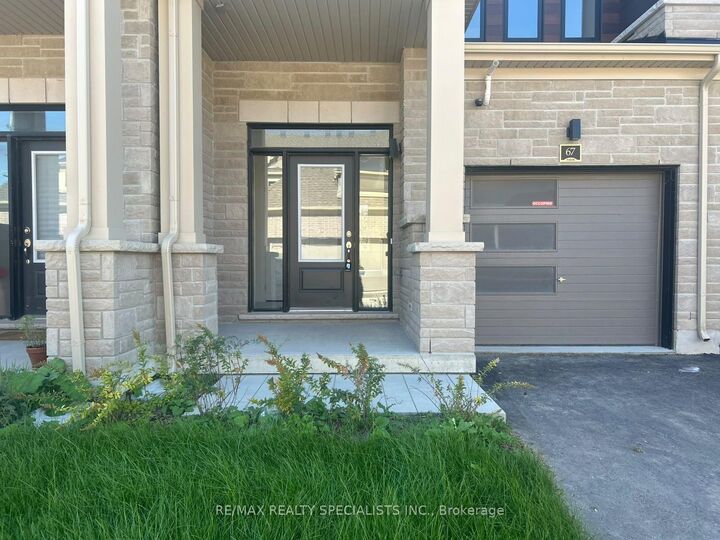 Property Photo: 67 Watts Mews ON K9V 5Z5