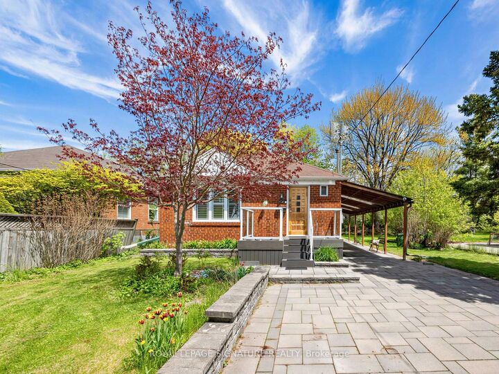 Property Photo: 67 Ellington Drive ON M1R 3Y2