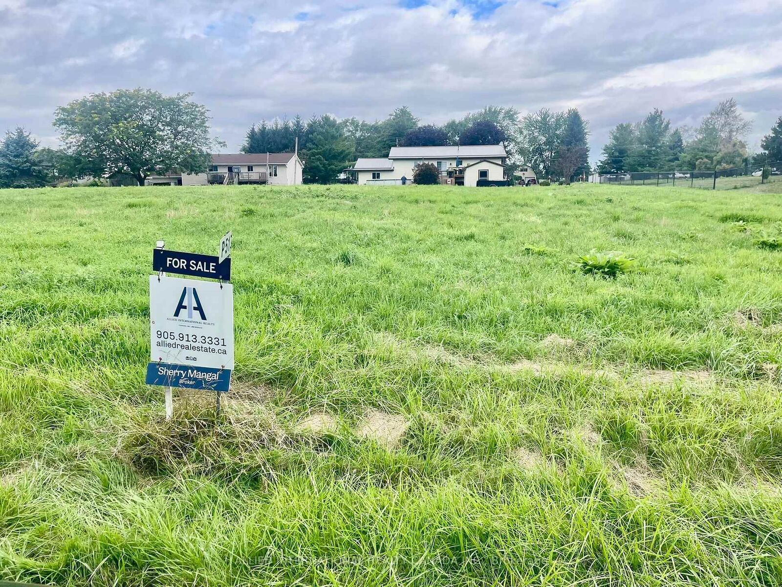 Property Photo:  Lot 51 Bayview Drive  ON K7R 3K8 