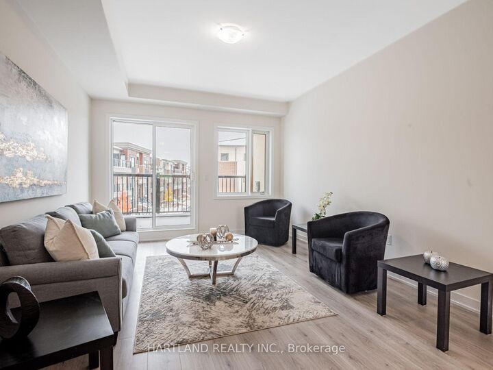 Property Photo:  1695 Dersan Street 104  ON L1X 0S9 