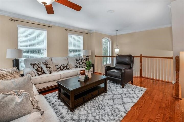Property Photo:  121 Chapel Harbor Dr  PA 15238 