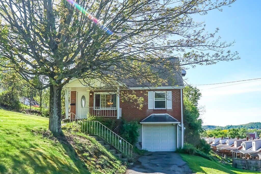 Property Photo:  434 Mary St  PA 15644 