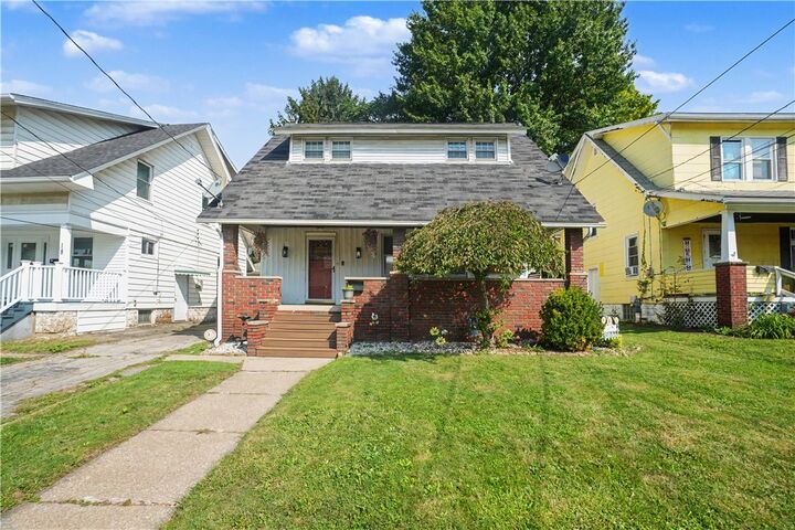 Property Photo:  16 W Moody Ave  PA 16101 