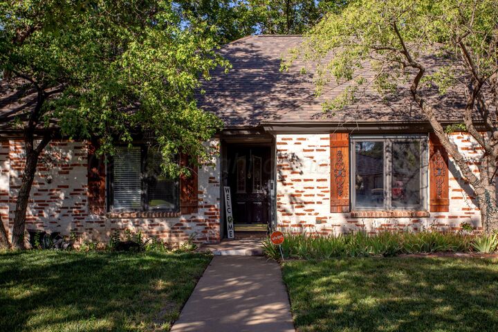 Property Photo:  3512 Bremond Drive  TX 79109-4014 