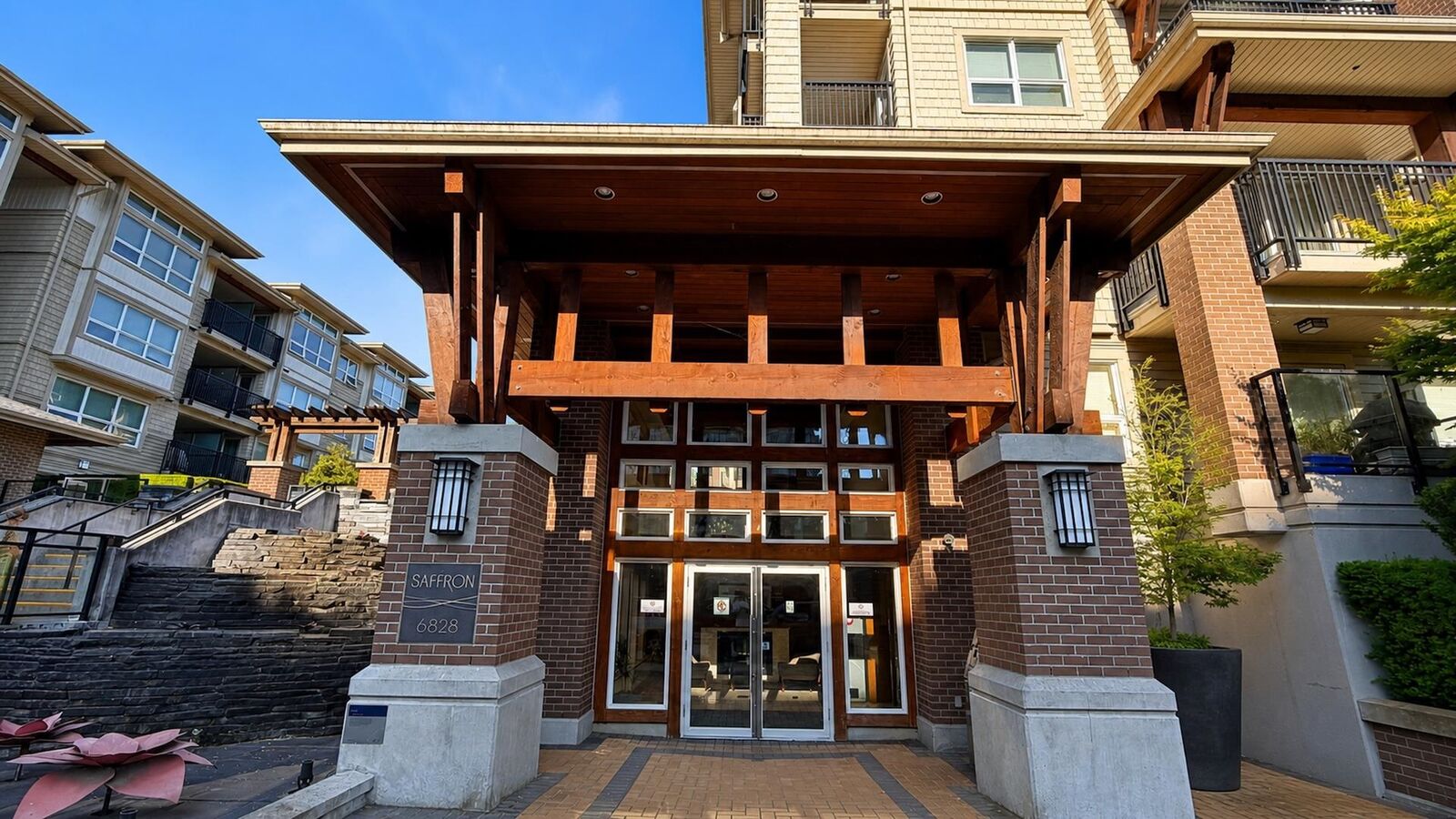 Property Photo: 6828 Eckersley Road 212 BC V6Y 0E8