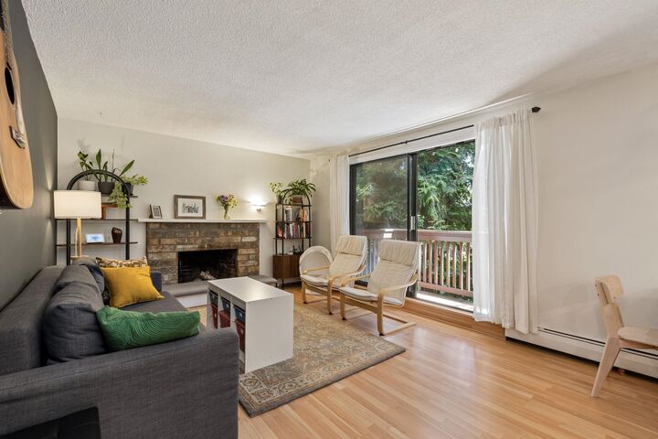 Property Photo: 310 E 3rd Street 209 BC V7L 1E9