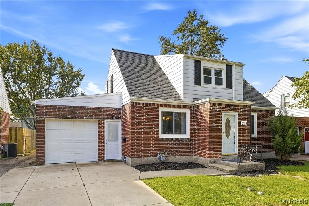 Property Photo:  223 Paramount Parkway  NY 14223 