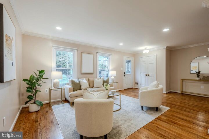 Property Photo:  12504 Sweet Leaf Terrace  VA 22033 