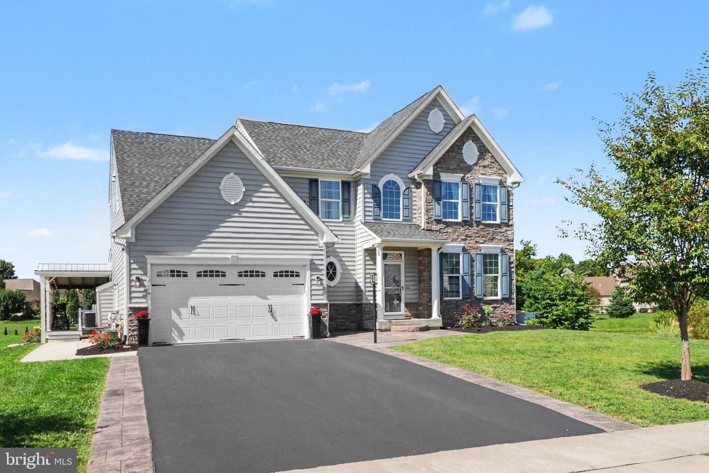Property Photo: 206 Tavern Blvd. PA 17007