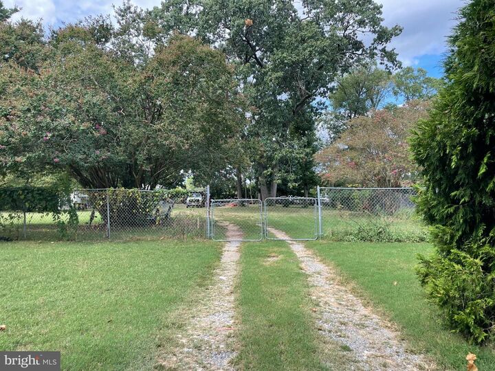 Property Photo:  1018 Stewart Lane  MD 21060 