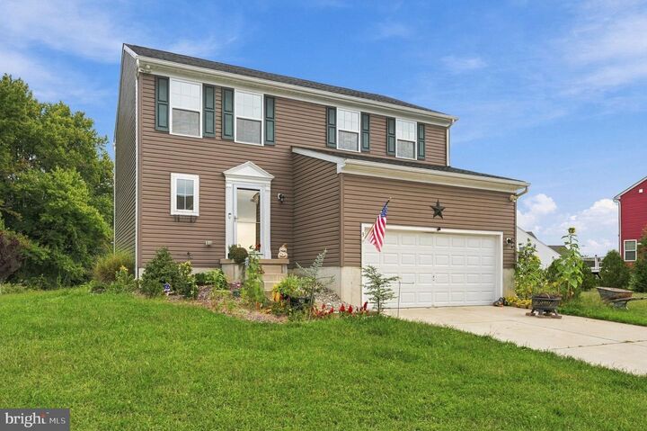 Property Photo: 3 Lake Circle Circle NJ 08069