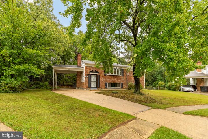 Property Photo:  8513 Carrollton Parkway  MD 20784 