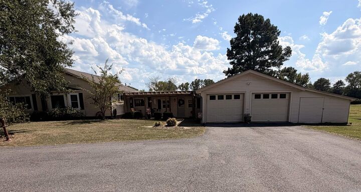 Property Photo:  796 Rock Springs Rd.  AR 71675 
