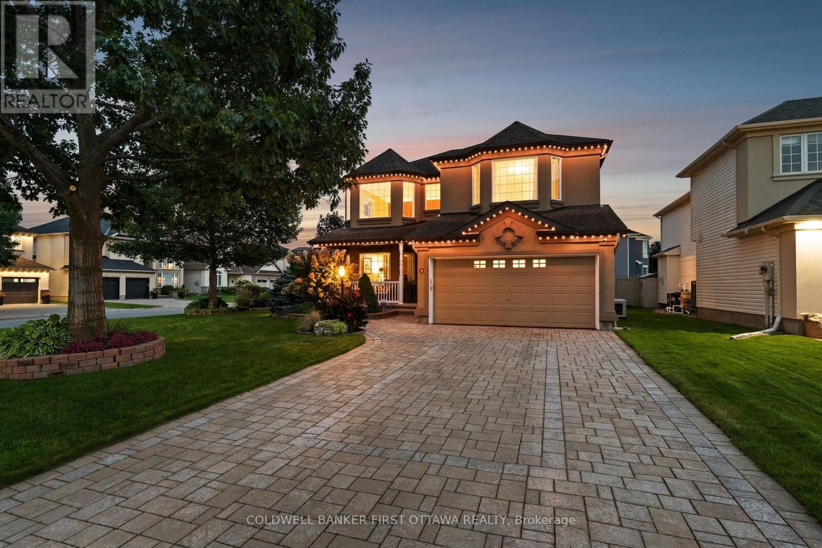 Property Photo: 58 Golflinks Drive ON K2J 5L8