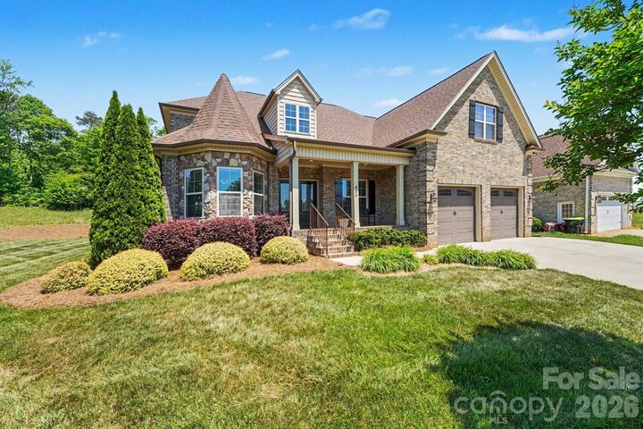 Property Photo: 489 Lotus Court NC 27023