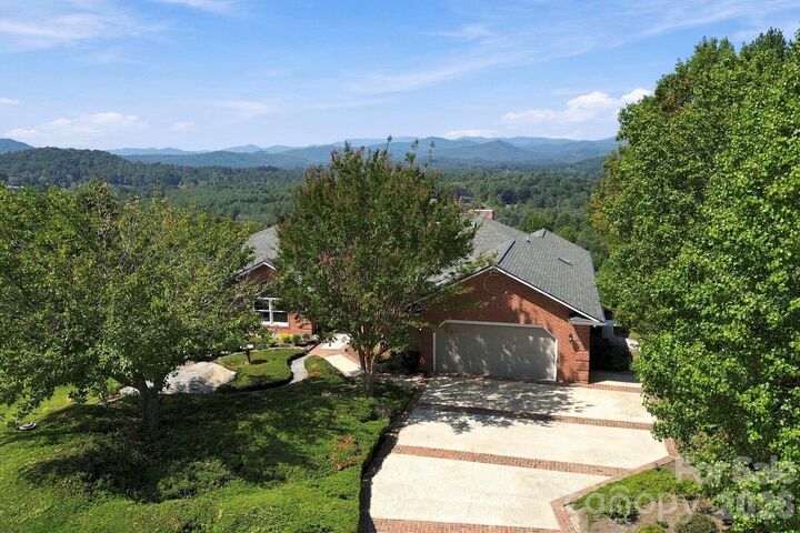 Property Photo: 244 Mountain Valley Drive NC 28739