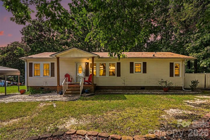 Property Photo: 115 Red Fox Court NC 28120