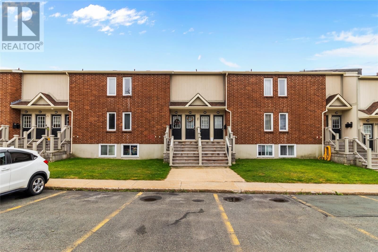 Property Photo:  58 Pasadena Crescent 308  NL A1E 4S2 