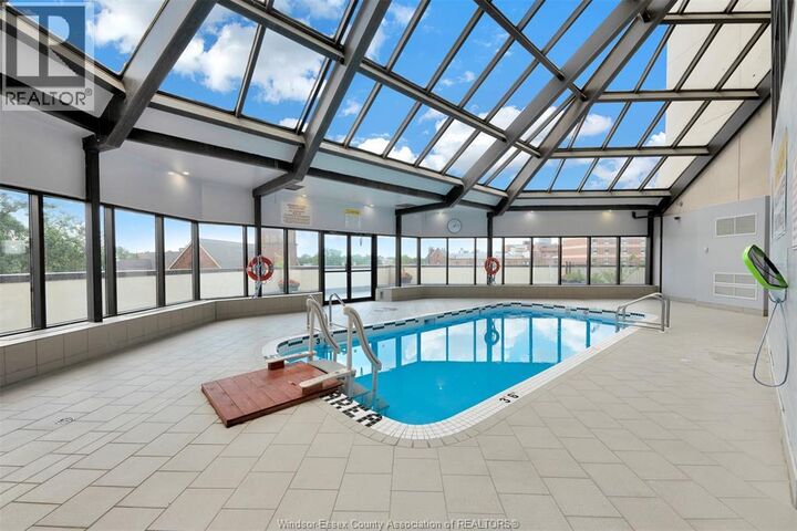 Property Photo:  150 Park Street West 3009  ON N9A 7A2 