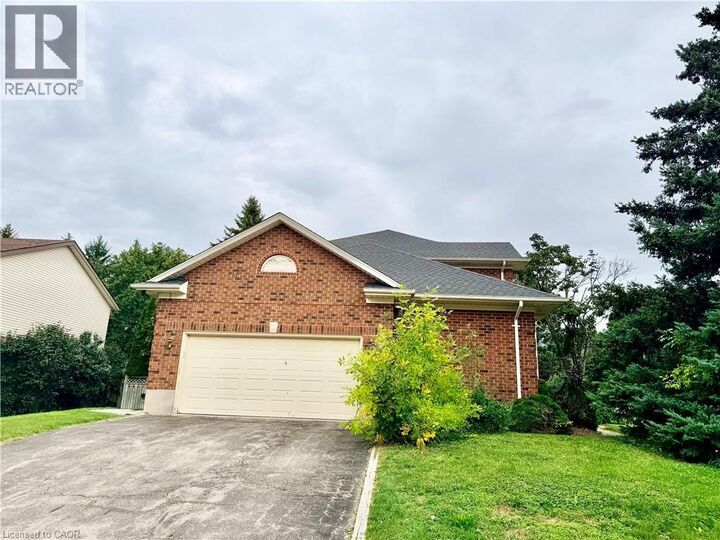Property Photo: 516 Branstone Drive ON N2T 2C2