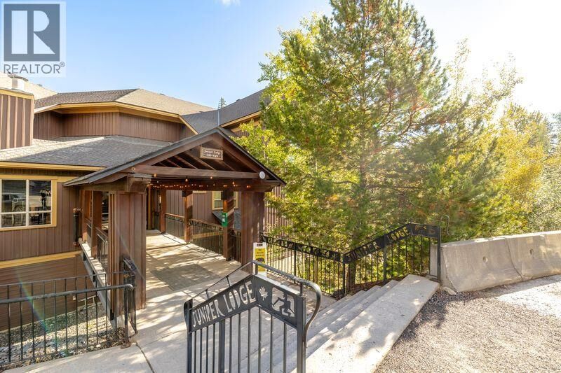 Property Photo: 4559 Timberline Crescent 611B BC V0B 1M6