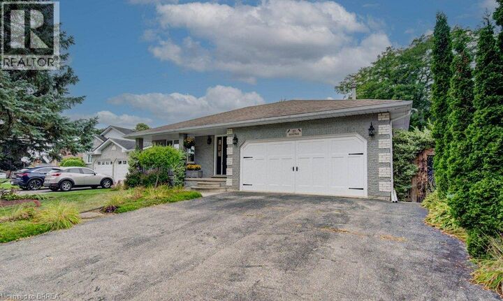 Property Photo:  27 Olivetree Road  ON N3R 5E9 