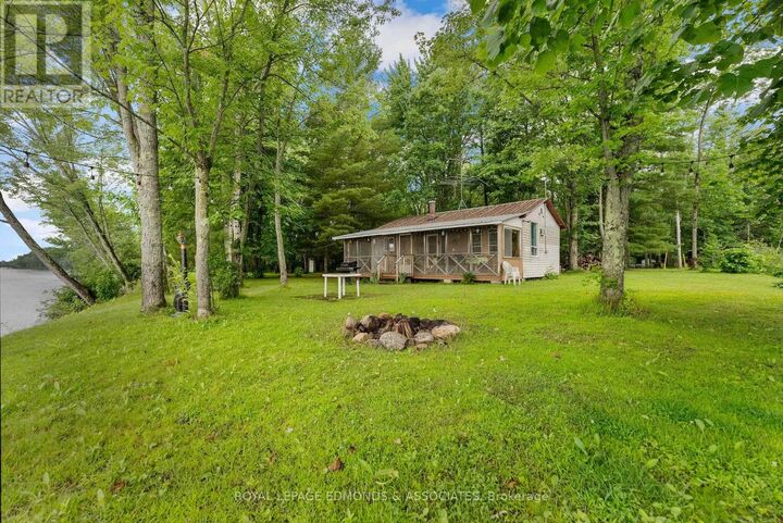 Property Photo: 178 Purple Finch Trail ON K0J 1C0