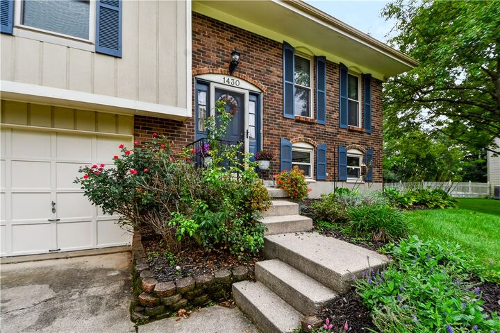 Property Photo:  1430 Birch Bark Court  OH 45440 
