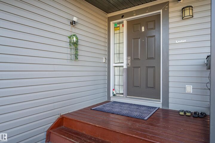 Property Photo: 2823 22 Avenue NW AB T6T 0K1
