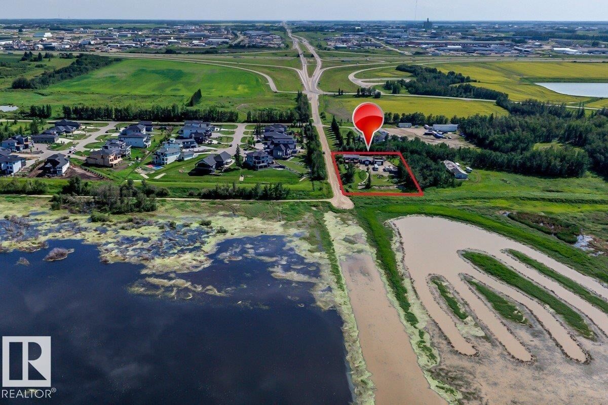 Photo de la propriété:  53220 Rge Road 263 2  AB T7X 4M1 
